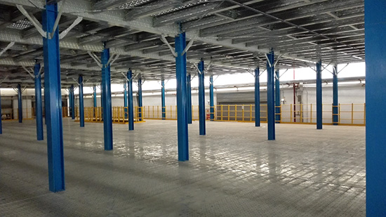 立体库货架、工业提升门、登车桥